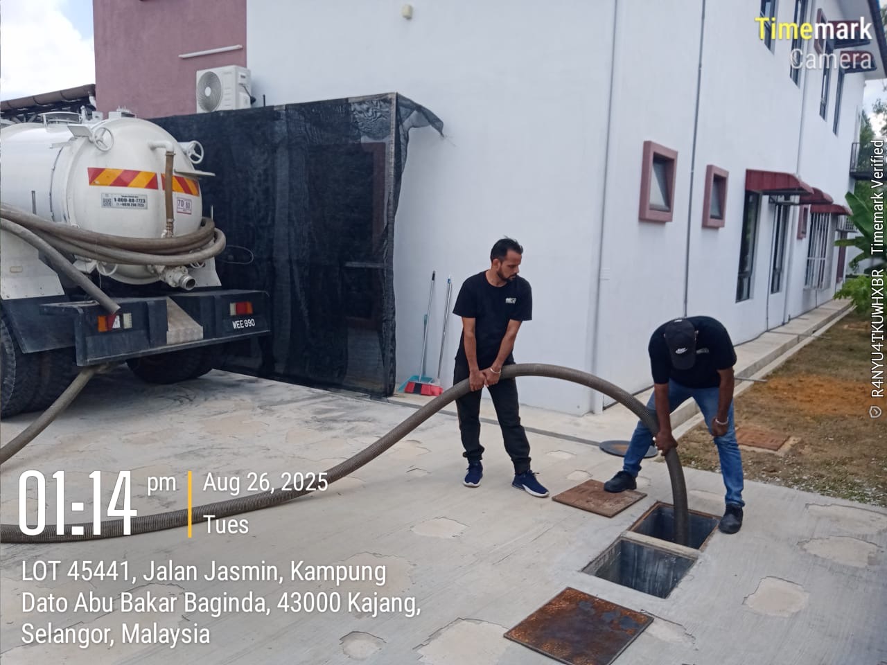 sewerage contractor 10