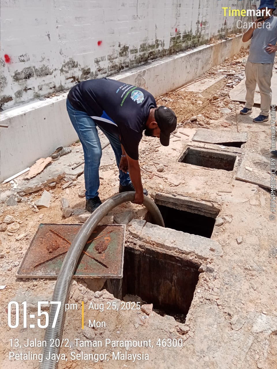 sewerage contractor 19