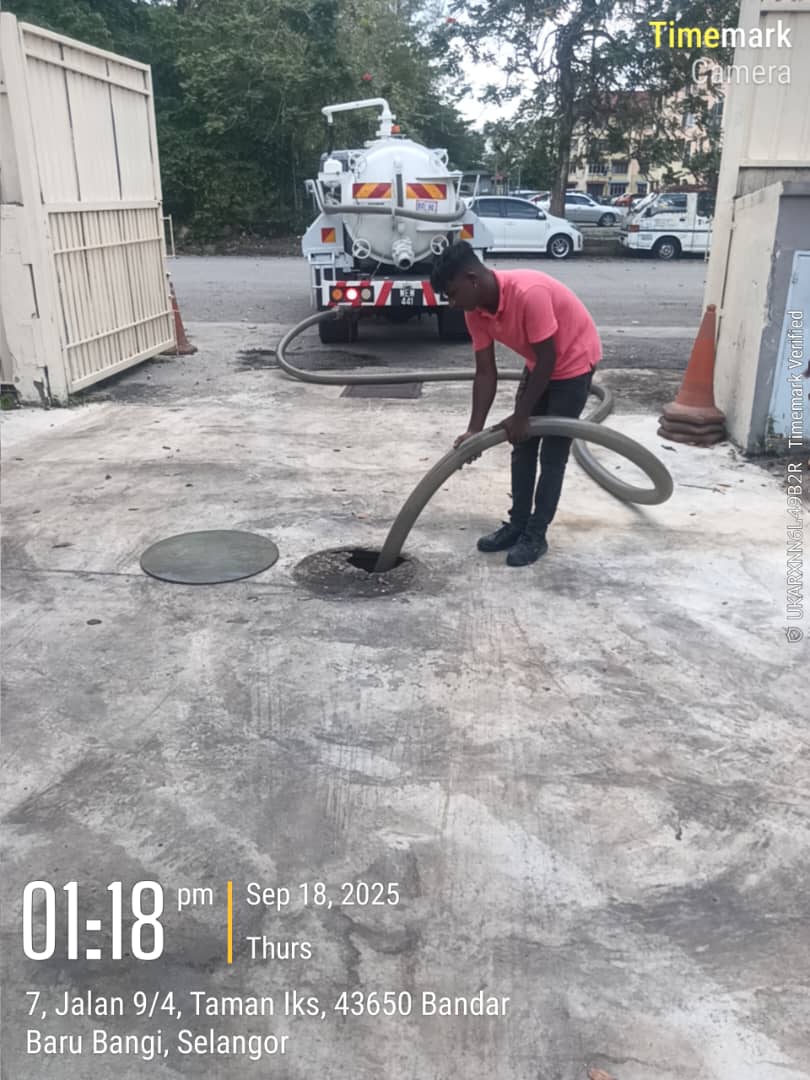 sewerage contractor 23